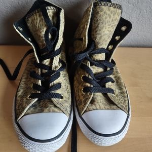 Chuck Taylor girls sneakers